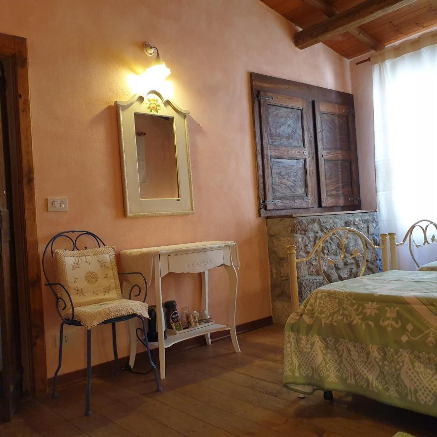 Sardinia Retreat Base Is Your 14Th Century Home With Expert Tips Santu Lussurgiu Exterior foto